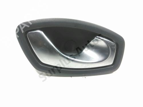 Used Rear right interior door handle Rear right interior door handle 29858976 29858976