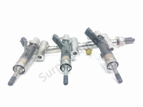 Used Injection rail Injection rail 28221340 28221340