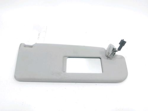 Used Right sun visor Right sun visor 31002633 31002633