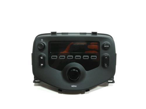 Used Radio PEUGEOT 108 1.0 VTi 72 (72 hp) 28231836