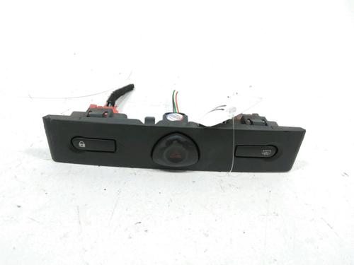 Used Warning switch Warning switch 30990018 30990018