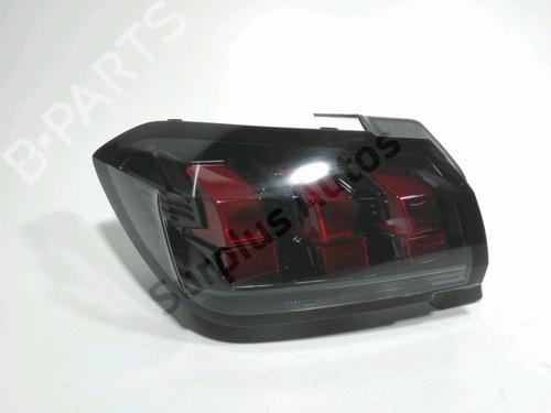 Used Left taillight PEUGEOT 208 II (UB_, UP_, UW_, UJ_) 1.5 BlueHDI 100 (102 hp) 32280075