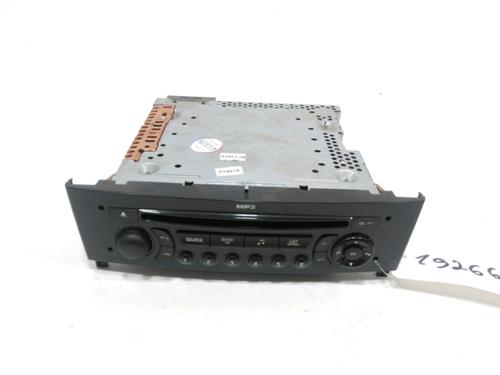 Used Radio PEUGEOT 308 CC (4B_) 2.0 HDi (4BRHRH, 4BRHRJ) (136 hp) 30991982