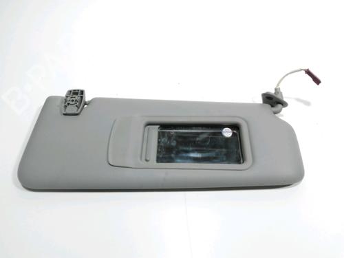 Used Right sun visor Right sun visor 28262961 28262961
