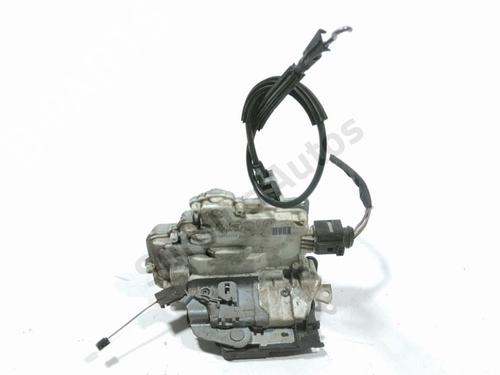 front-right-lock-seat-leon-1p1-2005-2006-2007-2008-2009-2010-2011-2012-2013-40213932 main image