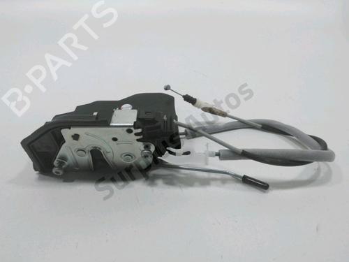 Højre bagtil lås BMW 5 (F10) 525 d (204 hp) 31000324