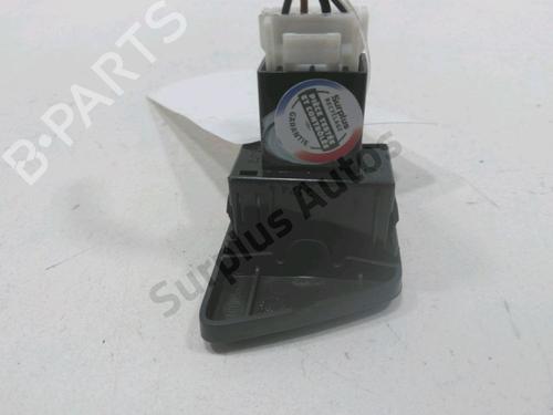 Right front window switch FIAT 500 (312_) 1.2 (312AXA1A) | BP30994548I26
