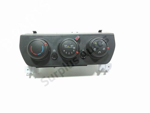 Climate control DACIA SANDERO III 1.0 TCe 90 | BP37767330I5 - Image 1