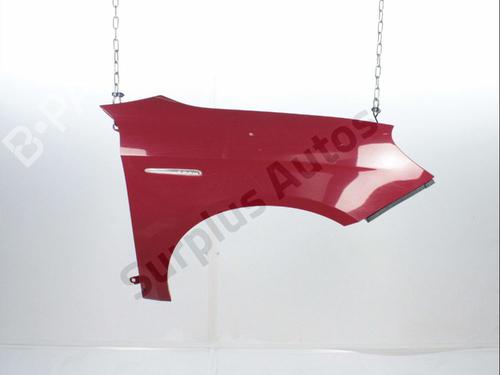 Used Right front fenders Right front fenders 38165444 38165444