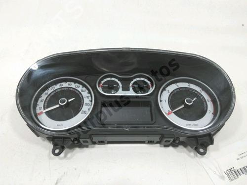 Used Instrument cluster FIAT 500L (351_, 352_) 1.6 D Multijet (199LYD1B) (105 hp) 30991627