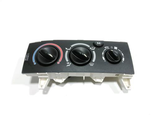 AC Styreenhet / Manøvreringsenhet RENAULT MEGANE I (BA0/1_) 1.4 16V (BA0D, BA1H, BA0W, BA10) (95 hp) 28227787
