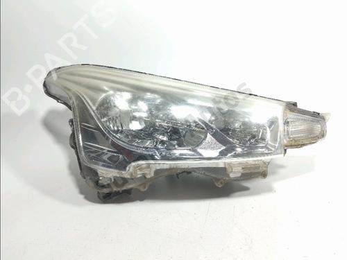 Used Right headlight Right headlight CITROËN C4 AIRCROSS 1.6 HDi 115 AWC (114 hp) 40060662 40060662