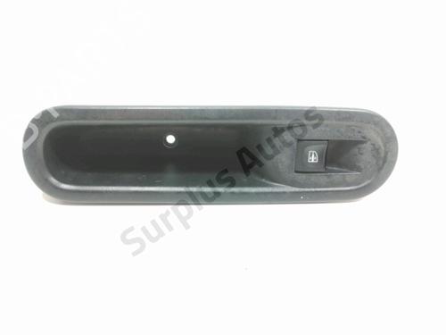 Used Right front window switch Right front window switch RENAULT TWINGO III (BCM_, BCA_) 1.0 SCe 70 (BCMB) (69 hp) 29471195 29471195
