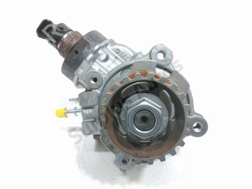 Used Injection pump Injection pump PEUGEOT 308 SW III (FC_, FJ_, FR_, F4_, FN_) BlueHDi 130 (FCYHZL, FCYHZT) (131 hp) 34616178 34616178