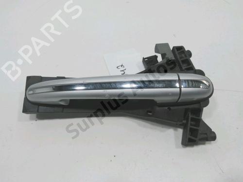 front-right-exterior-door-handle-mercedes-benz-a-class-w168-1997-1998-1999-2000-2001-2002-2003-2004-2005-30995796 main image