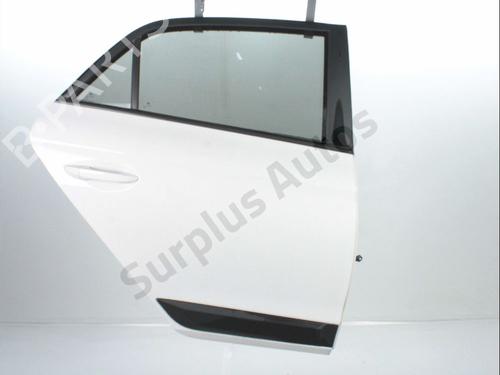 Used Right rear door HYUNDAI i20 II (GB, IB) 1.0 T-GDI (101 hp) 32181577