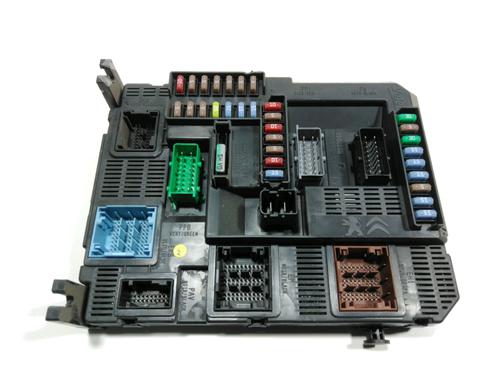 Used Fuse box PEUGEOT 208 I (CA_, CC_) 1.0 VTi (68 hp) 28222916
