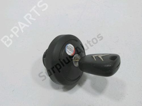 Used Fuel cap CITROËN XSARA PICASSO (N68) 1.6 HDi (109 hp) 30983819
