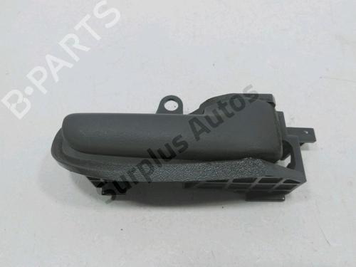 Højre bagtil invendig håndtag PEUGEOT 107 (PM_, PN_) 1.0 (68 hp) 30999968