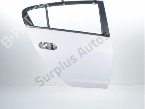 right-rear-door-honda-insight-ze_-2009-28253083 main image