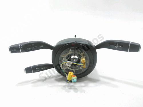 steering-wheel-controls-mercedes-benz-a-class-w176-2012-2013-2014-2015-2016-2017-2018-36464535 main image