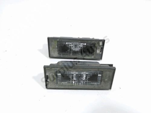Nummerpladelys Nummerpladelys RENAULT MEGANE III Hatchback (BZ0/1_, B3_) 1.5 dCi (BZ09, BZ0D, BZ1W, BZ29, BZ14) (110 hp) 35972640 35972640