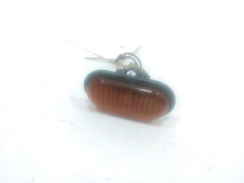 Used Right side indicator Right side indicator 31005434 31005434