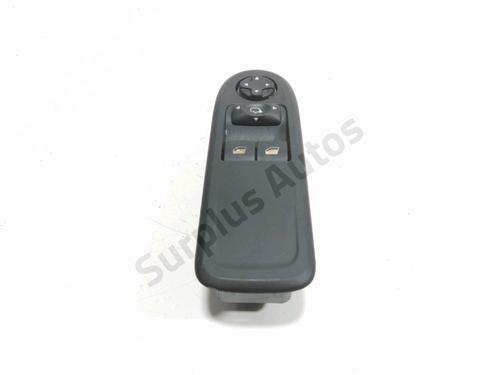 Used Left front window switch Left front window switch PEUGEOT RCZ 1.6 16V (200 hp) 34616938 34616938