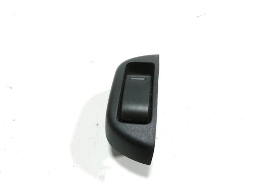 Used Right front window switch Right front window switch 37772790 37772790