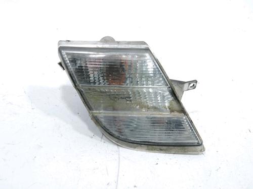 Used Right front indicator NISSAN MICRA III (K12) 1.2 16V (65 hp) 31004390