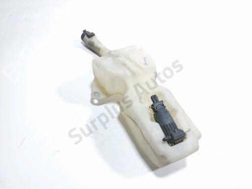 Used Windscreen washer tank Windscreen washer tank 39118409 39118409
