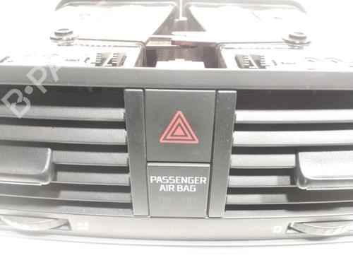 Warning switch SKODA YETI (5L) 2.0 TDI 4x4 | BP37768214I22 - Image 2