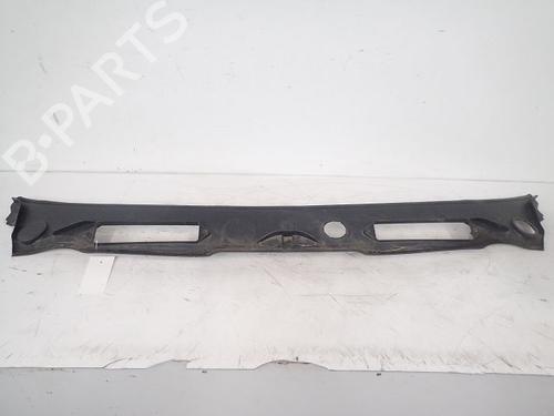 Used Scuttle panel BMW 1 (E87) 118 d (122 hp) 30993939