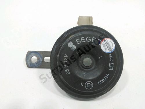 Used Horn RENAULT TWINGO II (CN0_) 1.2 16V (CN04, CN0B) (75 hp) 32460701