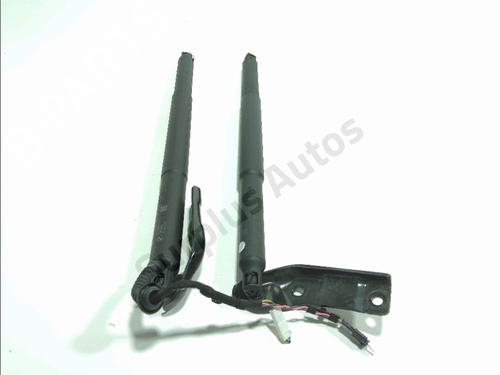 Used Tailgate lift support Tailgate lift support BMW X1 (U11) xDrive 23 d Mild-Hybrid (211 hp) 33300815 33300815