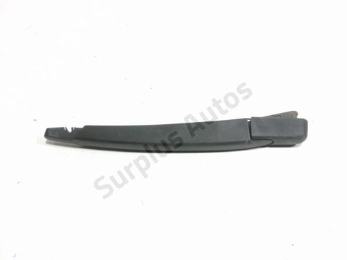rear-windshield-wiper-arm-nissan-juke-f15-2010-2011-2012-2013-2014-2015-2016-2017-2018-2019-33281623 main image