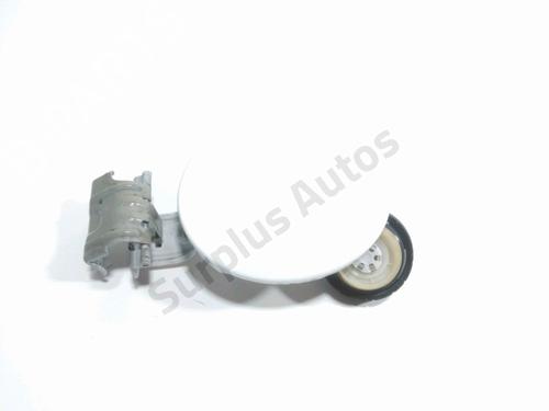fuel-flap-toyota-aygo-_b4_-2014-28220465 main image