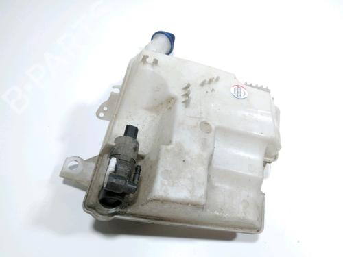 Used Windscreen washer tank FORD FOCUS III 1.6 Ti (125 hp) 28274092