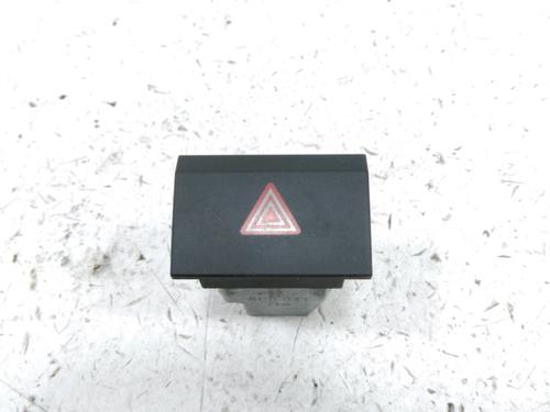 Advarselsbryter AUDI A3 Sportback (8PA) [2004-2015]  30989899