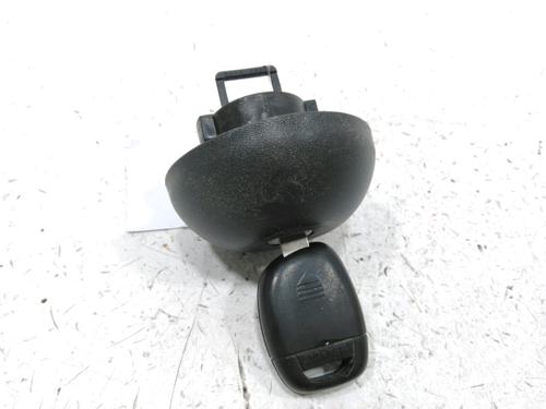 Used Fuel cap Fuel cap 30983656 30983656