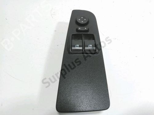 Used Left front window switch Left front window switch FIAT GRANDE PUNTO (199_) 1.3 D Multijet (75 hp) 36000312 36000312
