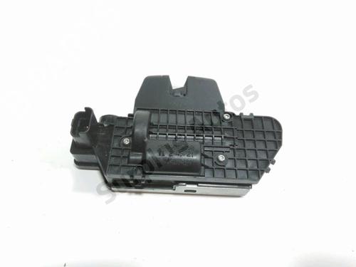 tailgate-lock-peugeot-208-ii-ub_-up_-uw_-uj_-2019-30769195 main image