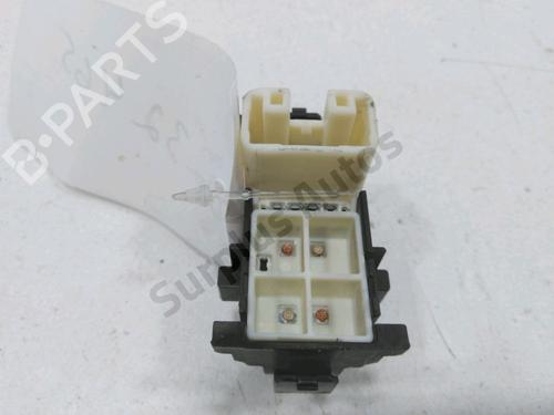 Right front window switch TOYOTA YARIS (_P13_) 1.4 D (NLP130_, NLP130) | BP30994514I26 - Image 2