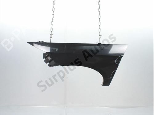 Used Left front fenders Left front fenders SEAT LEON (5F1) 1.6 TDI (105 hp) 39706127 39706127
