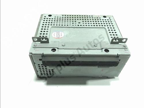 Used Radio Radio FORD FOCUS III Turnier 1.6 TDCi (115 hp) 33300656 33300656