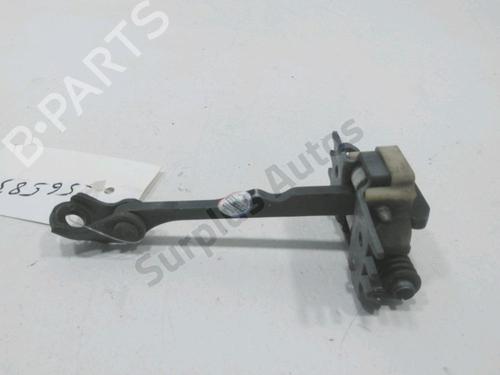 Dørhængsel/Dørbegrænser Dørhængsel/Dørbegrænser RENAULT TWINGO II (CN0_) 1.2 (CN0D) (58 hp) 37628209 37628209