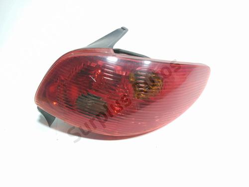 Used Right taillight Right taillight PEUGEOT 206 Hatchback (2A/C) 1.4 i (75 hp) 36352098 36352098