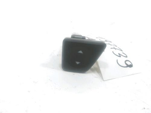 Used Right front window switch Right front window switch FIAT 500 (312_) 1.4 (312AXC1B, 312CXC1B) (100 hp) 30994309 30994309