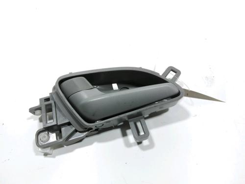 Used Front left interior door handle Front left interior door handle 37775212 37775212