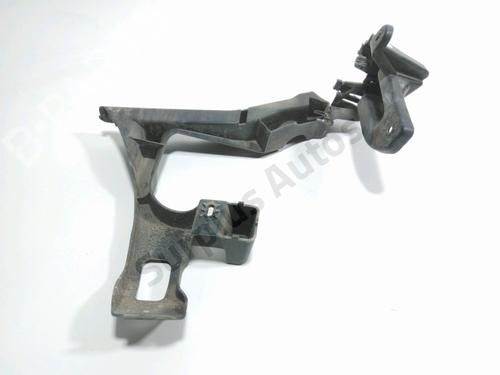 Used Rear bumper bracket Rear bumper bracket PEUGEOT 308 SW I (4E_, 4H_) 1.6 HDi (109 hp) 34338497 34338497